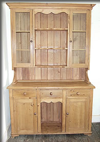 circa 1900 pine dresser